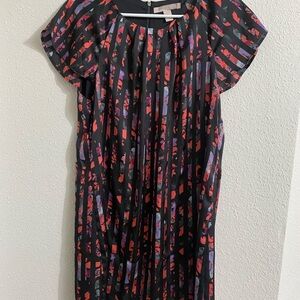 Black mini dress with details. Sz L from forever 21